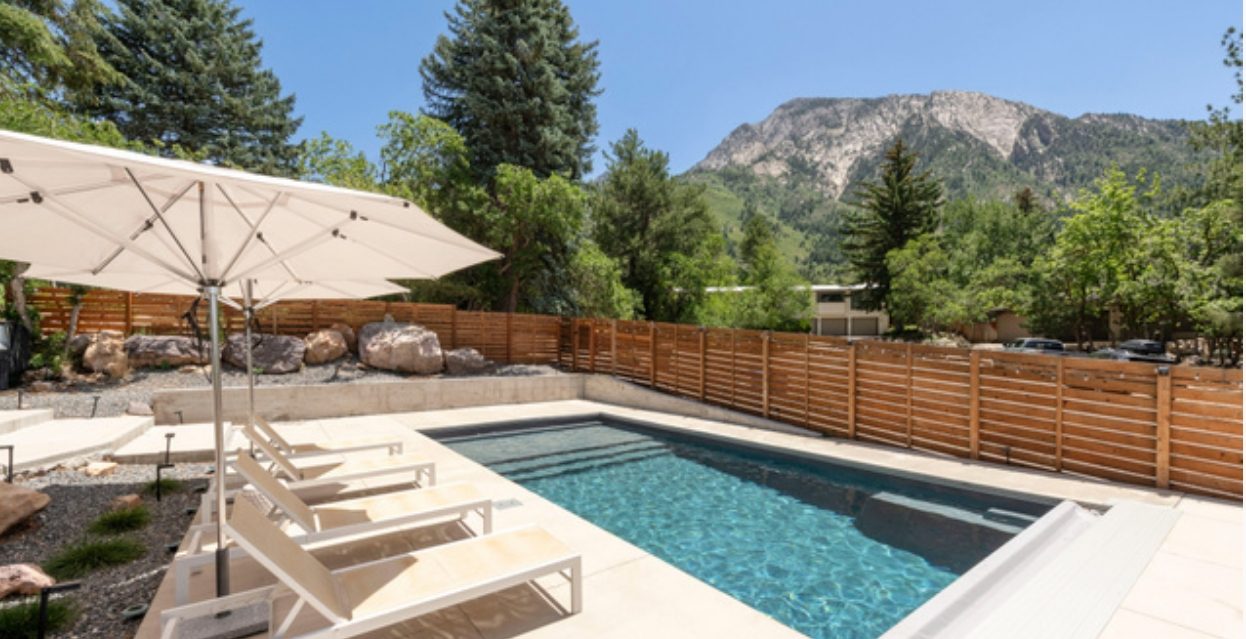 Adonis Abode — Citizen Builders
