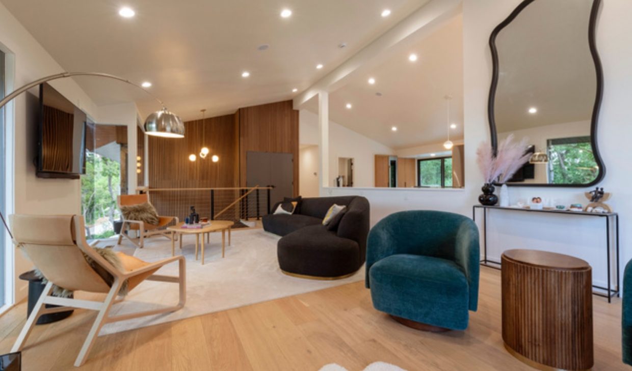 Adonis Abode — Citizen Builders