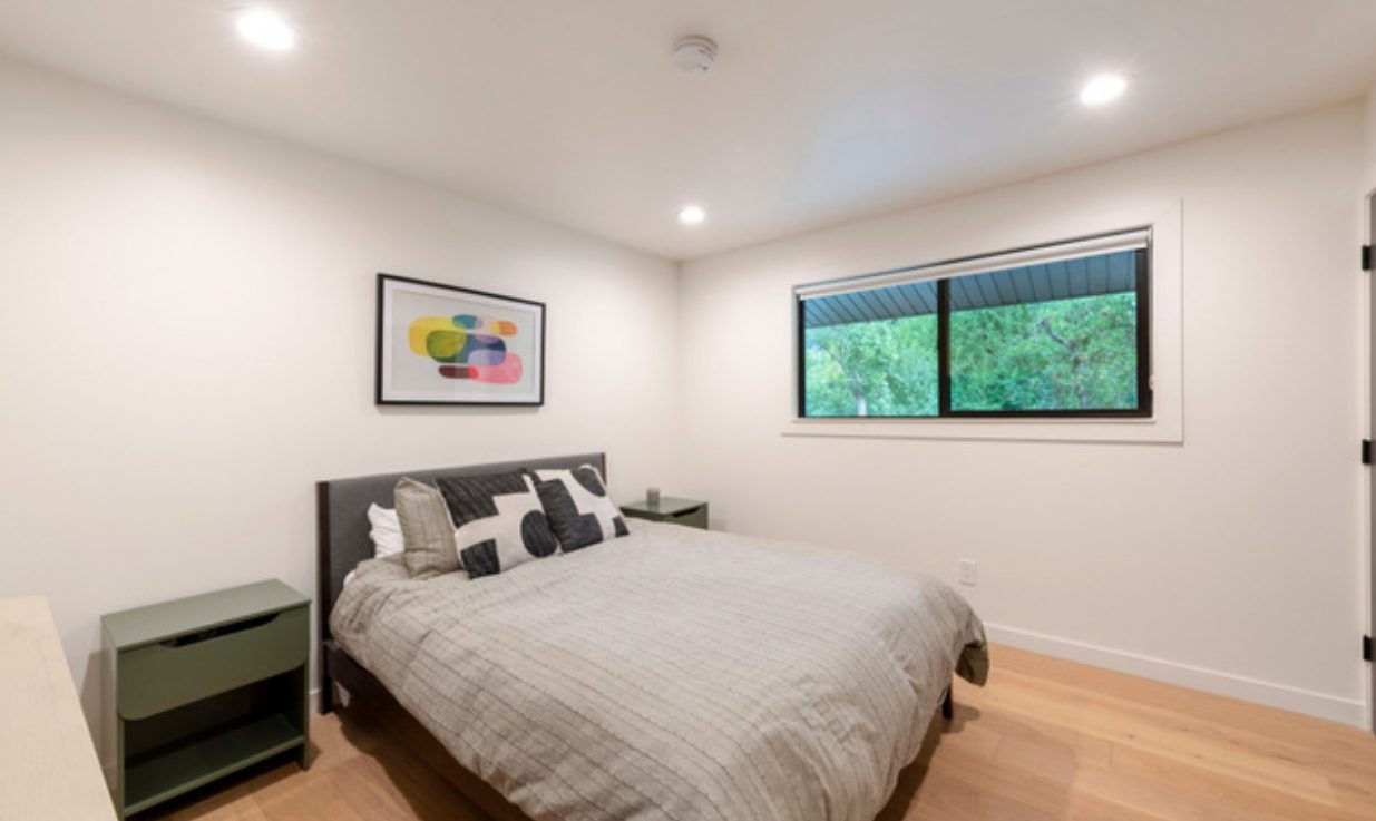 Adonis Abode — Citizen Builders