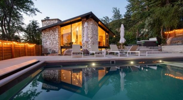Adonis Abode — Citizen Builders