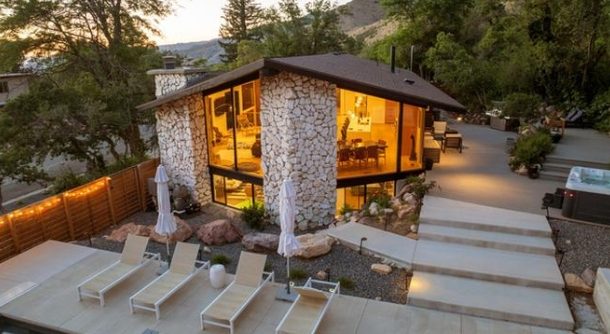Adonis Abode — Citizen Builders