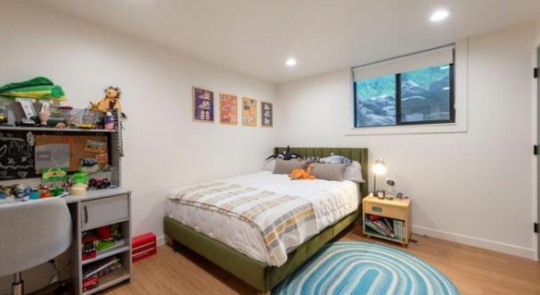 Adonis Abode — Citizen Builders