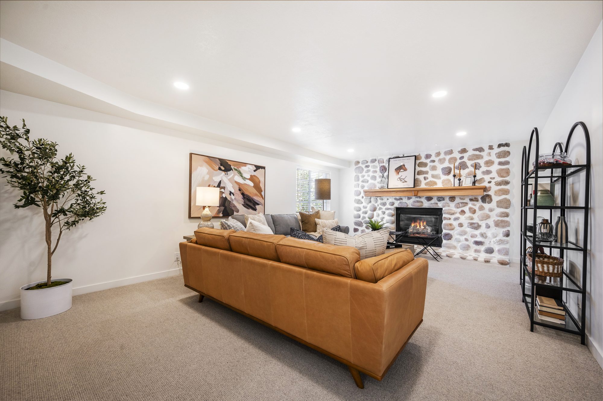 Sutton Residence, Citizen Builders